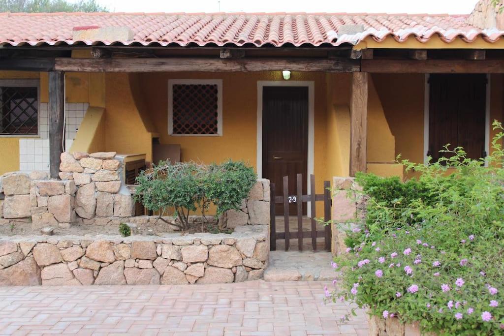 Ferienwohnung Casa Di Lu' - Bilocale Con Giardino - Porto Pollo Exterior foto